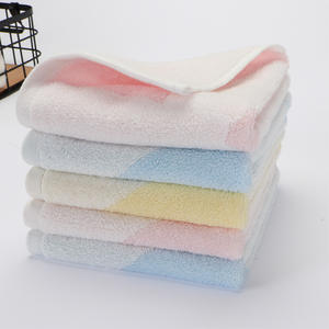 Pañuelo de algodón puro con diseño jacquard Cotton Love, 34x34 cm, suave y absorbente, pañuelo cuadrado para damas M3103 - Product Image 1