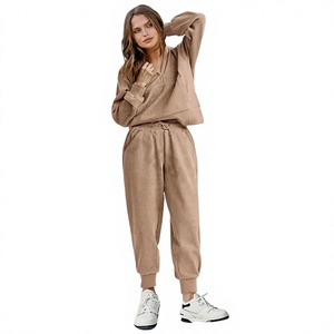 Conjunto Deportivo de 2 Piezas para Mujer, para Entrenamiento de Primavera, con Logotipo Personalizado, de Forro Polar, Secado Rápido, Tallas Grandes, Ligero, Elástico en 4 Direcciones - Product Image 1