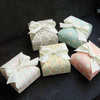 Boîte d'emballage pour bonbons et chocolats à pois pour mariage, en carton kraft avec ruban, impression offset pour cadeaux et célébrations