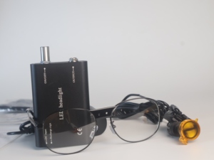 Lupas Dentales Eléctricas <span class=keywords><strong>Dent</strong></span> 2.5X/3.5X, Lupa con Marco Metálico de 420 mm, Lupa con Luz LED de 5 W y Brillo Ajustable - Product Image 5