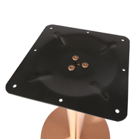 Échantillon gratuit Pas Cher Industriel Robuste Chrome Pince Pieds De Table Bar Or Rond En Fonte Forgée À Manger Café Tulipe Métal 720mm