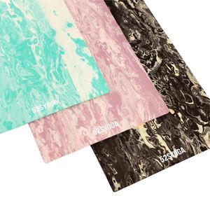 Tapis de yoga antidérapant de 5mm d'épaisseur écologique avec logo personnalisé Tapis de yoga en caoutchouc EVA naturel recyclé avec logo laser de 5mm d'épaisseur - Product Image 5