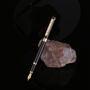 Conjunto de Canetas Tinteiro Personalizadas com Logo, Estojo de Veludo, Cartuchos Recarregáveis, Kits Promocionais para Feiras de Negócios OEM - Product Image 3