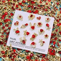 30 Pièces de Breloques 3D pour Ongles Saint-Valentin Rouge, Cœurs, Ours, Étoiles Métalliques, Gemmes, Diamants, Strass Décoratifs