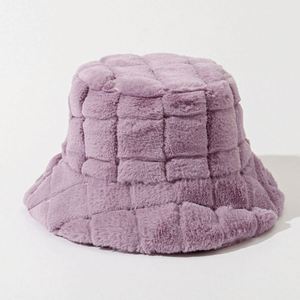 Chapeau Bob en Polaire Violette à Motif Écossais Unisexe pour l'Hiver – Qualité Supérieure pour la Pêche, le Ski et le Cyclisme – Vente en Gros - Product Image 1