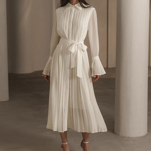 Donna Elegante Tùy Chỉnh Bán Buôn 2024 Mới OEM/ODM Phụ Nữ Giản Dị Thanh Lịch Trọng Lượng Nhẹ V Cổ Maxi Dress Dành Cho Phụ Nữ - Product Image 3