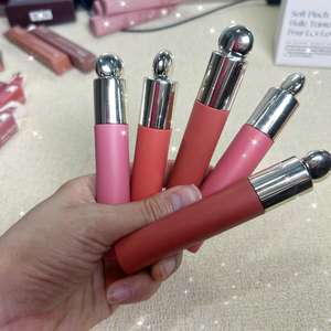 ลิปออยล์วีแกนขายส่ง ลิปสติกเนื้อนุ่ม ครีมมี่ กันน้ำ 5 สี ติดทนนาน ลิปกลอสธรรมชาติ รับผลิตตามสั่ง - Product Image 2