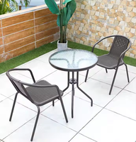 Meubles de salle à manger d'extérieur Offre Spéciale Chaise et table en rotin de jardin agréable