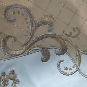 Housse de Challah en similicuir PU de qualité supérieure, design classique, avec broderie métallique, facile à nettoyer, pour le Shabbat juif - Product Image 4