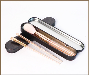 2025 nuovi prodotti di stampa EVA Uimura LOGO a conchiglia di bellezza quadrate piccole scatole di latta di metallo per penna - Product Image 6