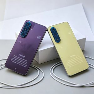 สมาร์ทโฟน A56 5G รุ่น 16GB+1TB, หน้าจอขนาดใหญ่ 7.0 นิ้ว, ระบบปฏิบัติการ Android 15, รองรับการชาร์จเร็ว 65W, ปลดล็อคทั่วโลก, ปลดล็อคด้วยใบหน้าและลายนิ้วมือ - Product Image 3