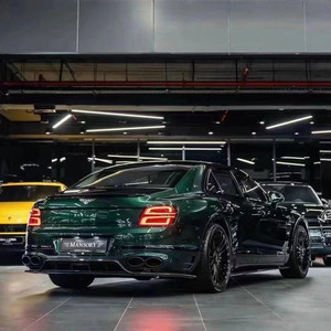ชุดแต่งคาร์บอนไฟเบอร์สำหรับ Bentley Flying Spur รุ่น MSR สไตล์  ประกอบด้วยลิ้นหน้า  ตะแกรงกลาง  สปอยเลอร์  ดิฟฟิวเซอร์  ฝากระโปรงหน้า - อัพเกรดใหม่ - Product Image 6