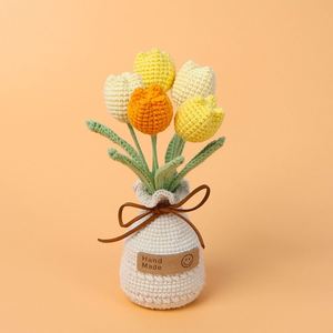 Jarrón de Hilo Tejido a Mano, Ramo de Tulipanes Exquisitos en Maceta, Regalo para el Día de la Madre, San Valentín, Decoración para el Hogar y Fiestas - Product Image 3