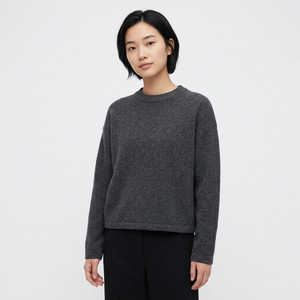 Pull en tricot court gris pour femme avec lettre brodée, pull décontracté pour toutes les saisons - Product Image 1