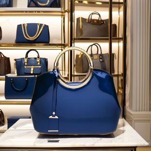 Bolso de Mano de Mujer de Cuero PU de Lujo, Moderno y de Alta Calidad, con Cierre de Cremallera, Gran Capacidad y Diseño Portátil - Product Image 2
