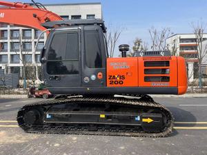รถขุดขนาดกลาง Hitachi ZX200 มือสองจากญี่ปุ่น ใช้งานน้อย เกียร์ Isuzu ปั๊มไฮดรอลิก 114000W น้ำหนัก 19.8 ตัน สีเดิมจากโรงงาน - Product Image 1
