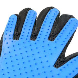 Gants de bain en caoutchouc pour animaux de compagnie 25*18CM pour le toilettage et le nettoyage des petits animaux - Product Image 4