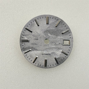 Esfera de Reloj con Textura de Meteorito, Marcadores <span class=keywords><strong>Luminosos</strong></span> de Metal Pulido en <span class=keywords><strong>3D</strong></span>, Compatible con NH35 Directo de Fábrica, Personalizable OEM - Product Image 3