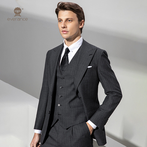 Abiti da Uomo Classici in Lana Super 140'S con Colletto a Punta, Monopetto a 2 Bottoni, Stile Italiano - Product Image 6