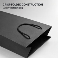 Sac cadeau en papier kraft noir avec poignées, logo personnalisé, plusieurs tailles, vente en gros, emballage pour cadeaux de fête, sac en papier, fabrication OEM