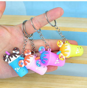 Kreatives Design von Eiscreme Milch Tee tasse Schlüssel anhänger Niedliche Kinder Schult asche Anhänger Getränk Schlüssel anhänger - Product Image 1