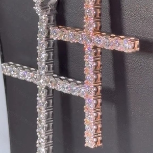 Collana da Uomo Trendy Hip Hop con Croce in Argento S925 e Moissanite, Charm Ghiacciato, Idea Regalo - Product Image 2