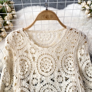 Blus Vintage Kasual Musim Semi Dengan Desain Berongga O-neck Lengan Panjang Berumbai - Product Image 4