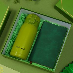 Ensemble cadeau d'entreprise de style chinois de couleur verte pour les clients, souvenirs pour les employés avec tasse isotherme pour hommes et femmes - Product Image 6