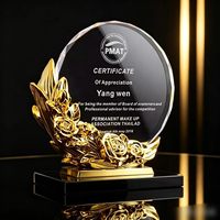 Trophée personnalisé en or rose, trophée en cristal gravé au laser pour cadeau d'affaires ou de mariage