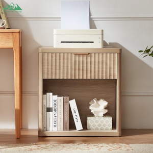 Table de chevet Wayon moderne à un tiroir en chêne massif de style croate - Product Image 1