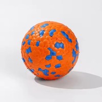 Balle de jouet pour animaux de compagnie ETPU solide environnementale de haute qualité; Jouets durables de style 3D, résistants aux morsures pour chiens et chats en gros