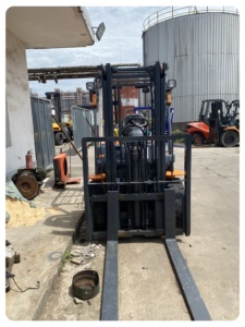 <b>Used</b> TCM Diesel High Quality <b>Used</b> TCM Forklift 3 5 10 20 Ton Capacity 3 4 4.5 Meter Reach Focused Core Engine - Product Image 4