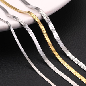 Collar de cadena de hueso de serpiente de acero inoxidable chapado en oro, Gargantilla clásica, 18K - Product Image 2