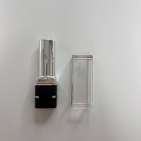 12.1mm 12.7mm Conteneur d'emballage de tube de rouge à lèvres carré classique noir et ruban avec capuchon transparent