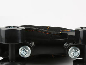 Zapatos de patinaje para niños y niñas, calzado de doble línea para interiores, con <span class=keywords><strong>Quad</strong></span> paralelo, <span class=keywords><strong>botas</strong></span> de 4 ruedas de PU, color negro con freno, transpirables con cordones - Product Image 3