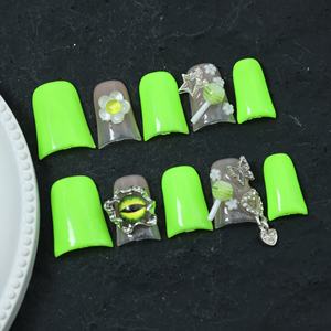 Uñas postizas acrílicas al por mayor, de cobertura completa, forma ataúd, cuadradas, pre-diseñadas, con degradado rosa y diamantes de imitación, puntas largas con pegamento - Product Image 1