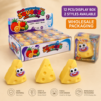 Jouet Squishy en Forme de Fromage Croustillant, Forme Triangulaire, Jouets Souples Anti-Stress, Cadeau, Lot de 12 Pièces en Boîte de Présentation
