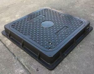 FRP 유리 섬유 수지 맨홀 커버 EN124 D400 600mm 정화조 맨홀 커버 잠금 가능 맨홀 커버 - Product Image 5