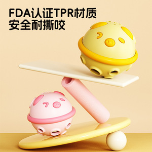 Juguete Dispensador de Comida para Perros, Diseño de Dibujos Animados, Plástico, Doble Tamaño 60mm y 80mm, para Masticar en Interiores - Product Image 3