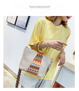 <span class=keywords><strong>Ethnique</strong></span> <span class=keywords><strong>bohème</strong></span> style paille <span class=keywords><strong>sac</strong></span> à main coloré <span class=keywords><strong>sac</strong></span> à bandoulière gland dames <span class=keywords><strong>sac</strong></span> - Product Image 4