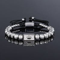 Bracelet à Breloques en Perles d'Ananas en Acier Inoxydable Zircon Cubique Micro Sertissage en Laiton Réglable avec Couronne
