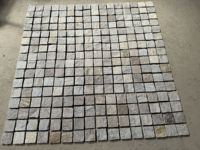 Prix bon marché naturel Beige brun mélange quartzite pavé sur maille feuille pavé ardoise pavé pierre pavés de sol