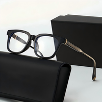 Nouvelles Lunettes Rétro Vintage Anti-Lumière Bleue, Monture Fine Noire Pleine Bordure, Verres PC, Design Uni pour Femme et Homme, Usage Quotidien