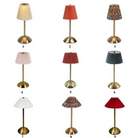 Lampe de table portable sans fil rechargeable à commande tactile moderne, idéale pour les mariages, les hôtels et les restaurants - Vente en gros usine