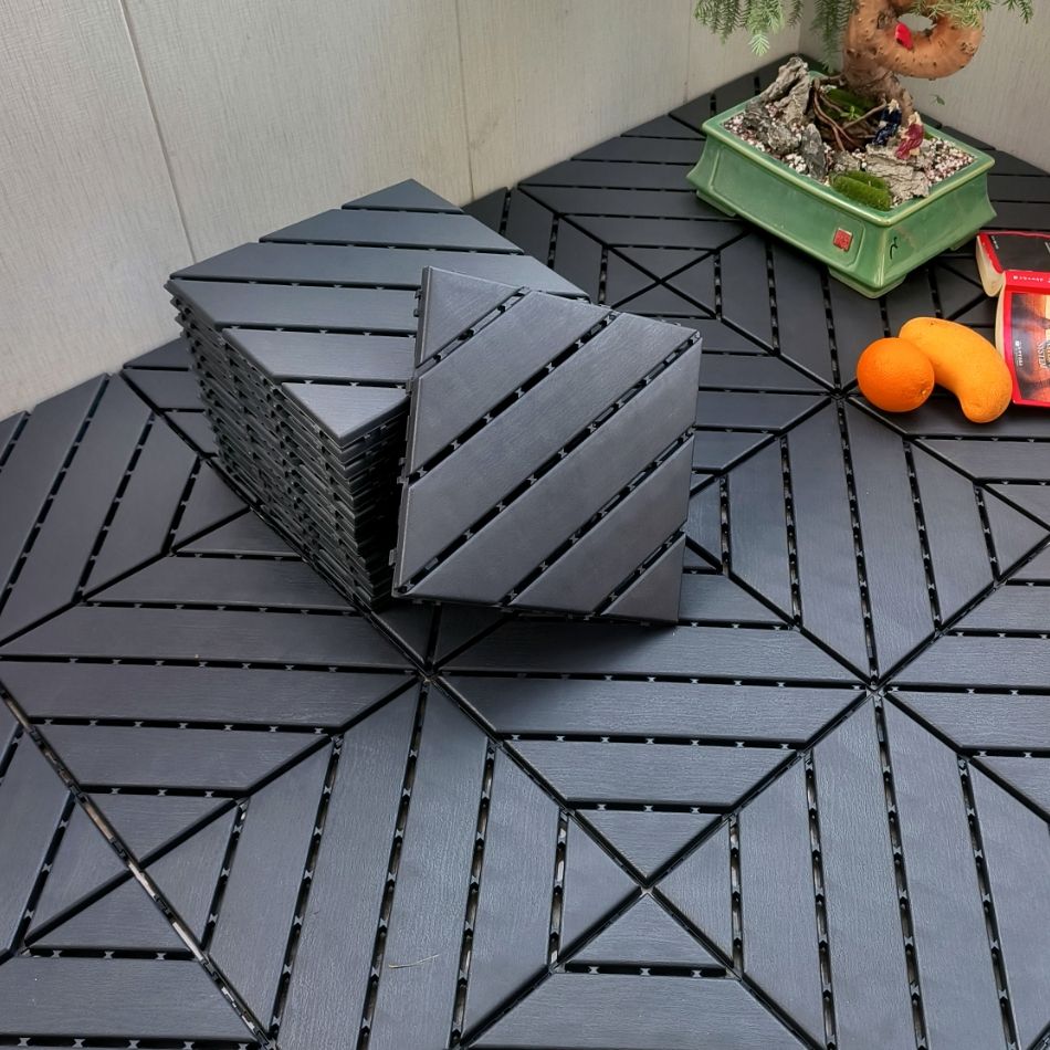 ลายไม้แนวทแยง สีเทาเข้ม หกยูนิต