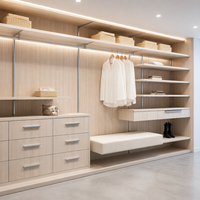 Ensemble de meubles de chambre à coucher de luxe pour chambre principale et hôtel avec armoire, commode, rangement, lit king size, design moderne