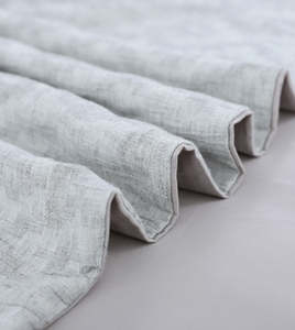 Juego de Ropa de Cama de Sateen Jacquard de Algodón 100% Puro Refinado de Primera Calidad, Sábana Ajustable con Bolsillos Profundos para un Sueño Reparador y Confortable - Product Image 6