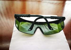 آلة KEYILASER للوسم على المعادن بليزر الألياف بقوة 30 واط مع مصدر ليزر RAYCUS للمعادن غير اللامعة - Product Image 4