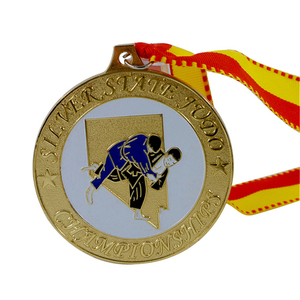 工厂定制低价2d 3d锌合金金属运动举重拳击柔道跆拳道空手道奖牌和丝带 - Product Image 4