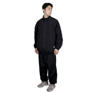 Survêtement pour homme avec fermeture éclair en nylon et taille élastique, faible quantité minimum de commande. - Product Image 4